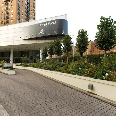 Point West Apartments London Ngoại thất bức ảnh
