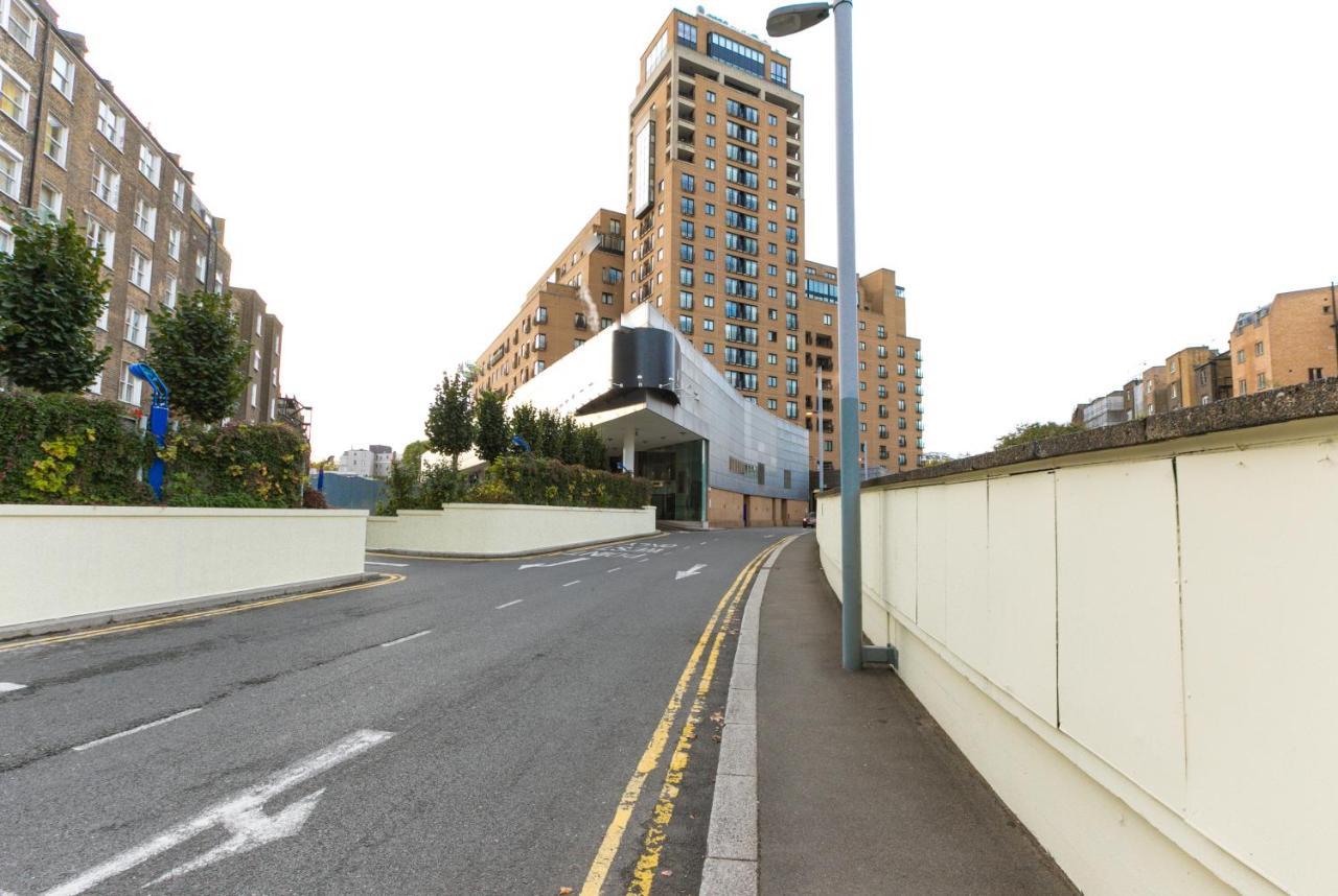 Point West Apartments London Ngoại thất bức ảnh