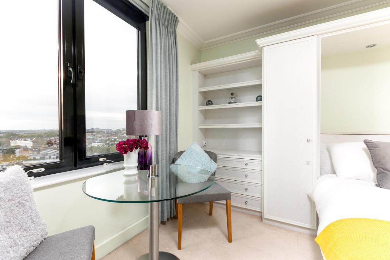 Point West Apartments London Ngoại thất bức ảnh