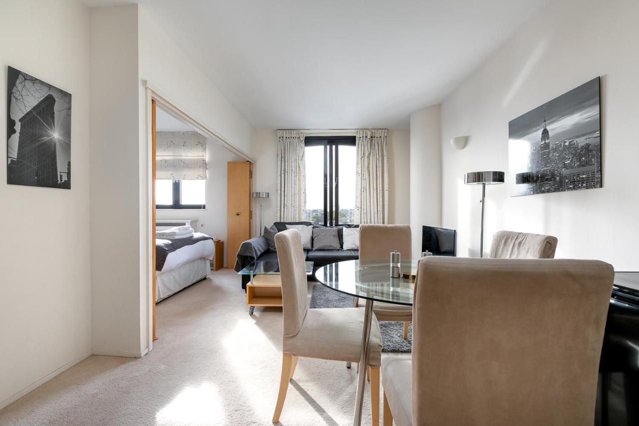 Point West Apartments London Ngoại thất bức ảnh